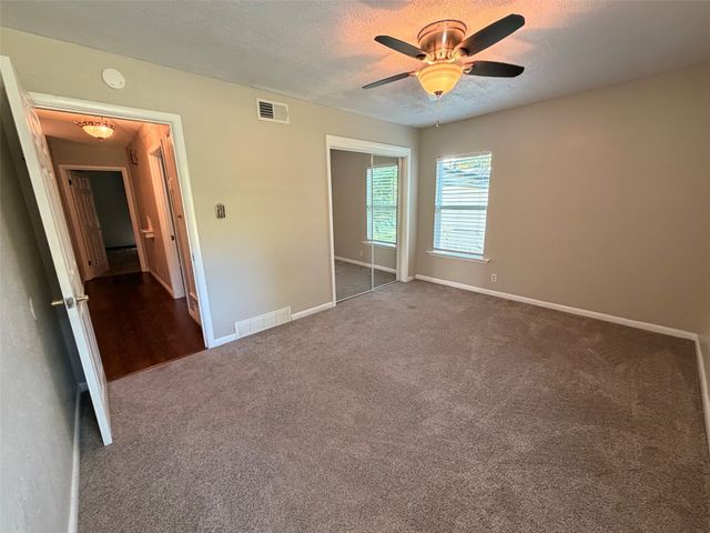 2010 Goldenrod Lane, Arlington, TX 76013