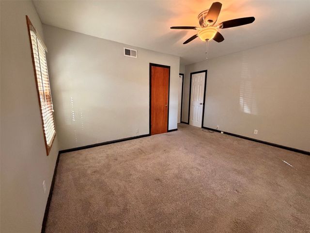 2010 Goldenrod Lane, Arlington, TX 76013
