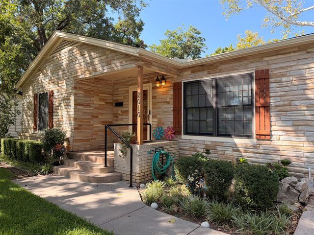 2010 Goldenrod Lane, Arlington, TX 76013