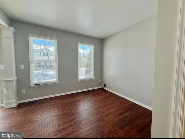 12410 IONA SOUND DR, Bristow, VA 20136