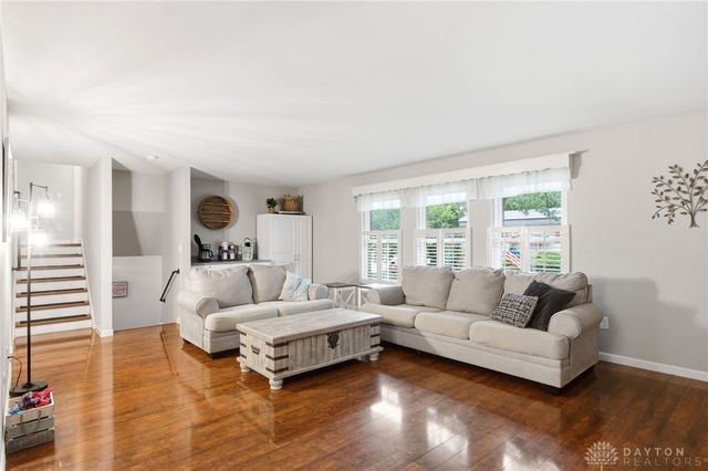 5428 Splitrock Drive, Dayton, OH 45424