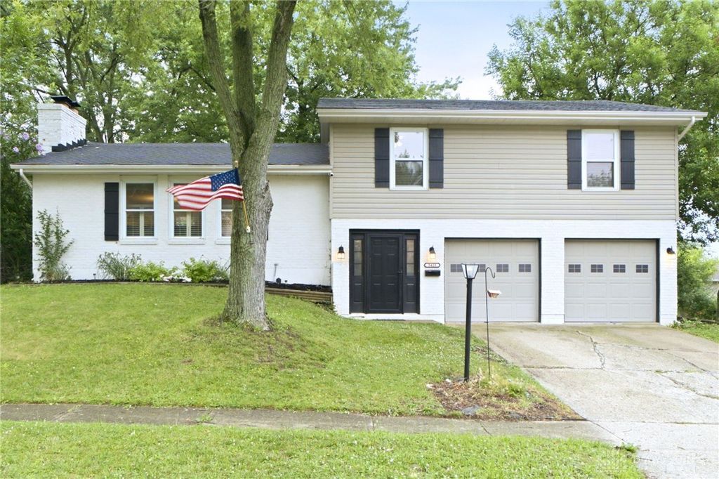 5428 Splitrock Drive, Dayton, OH 45424