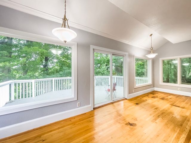 38 Ames Ave, West Springfield, MA 01089