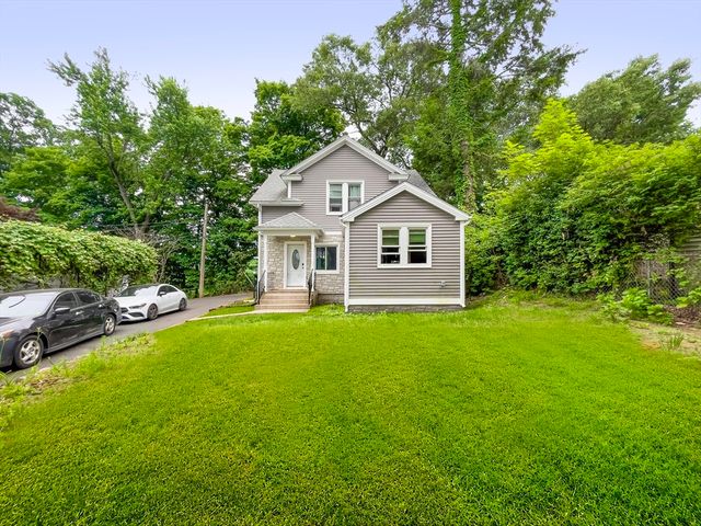 38 Ames Ave, West Springfield, MA 01089