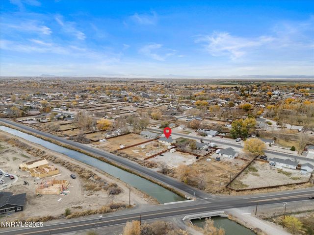 215 Hunter Park Way, Fallon, NV 89406