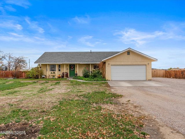 215 Hunter Park Way, Fallon, NV 89406