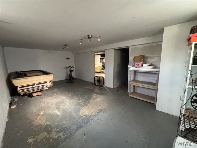 34 Coronet Drive, Tonawanda, NY 14150