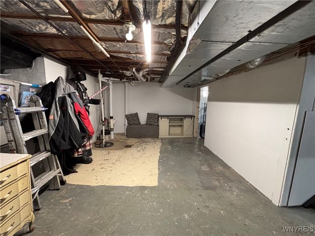 34 Coronet Drive, Tonawanda, NY 14150