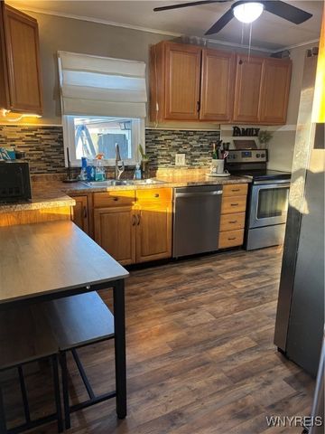 34 Coronet Drive, Tonawanda, NY 14150