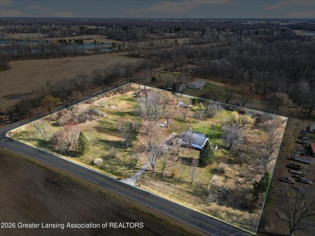 2901 Parman Road, Dansville, MI 48819