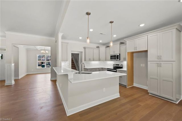 231 Cool Run, Lexington, NC 27295