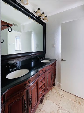 28752 Bolanos, Mission Viejo, CA 92692