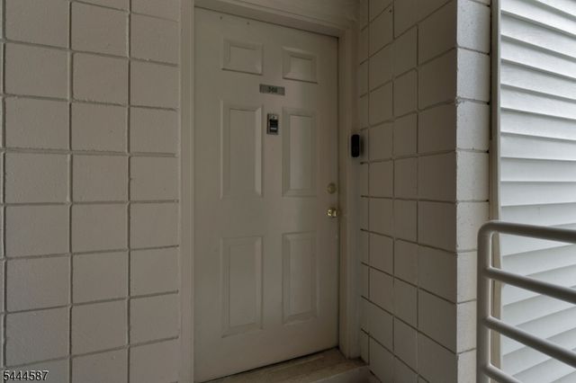 3611 Royce Ct, Hillsborough Twp., NJ 08844