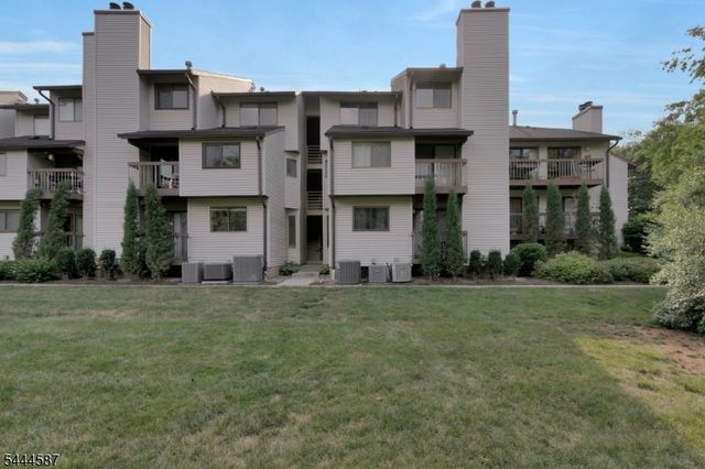 3611 Royce Ct, Hillsborough Twp., NJ 08844