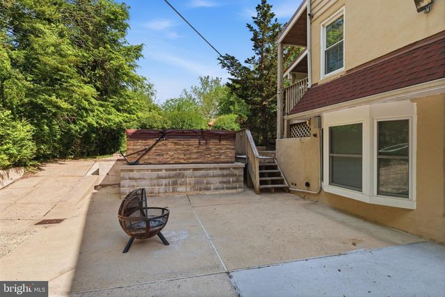 131 FERN RD, Southampton, PA 18966