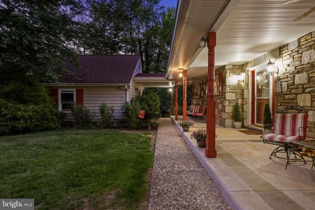 131 FERN RD, Southampton, PA 18966
