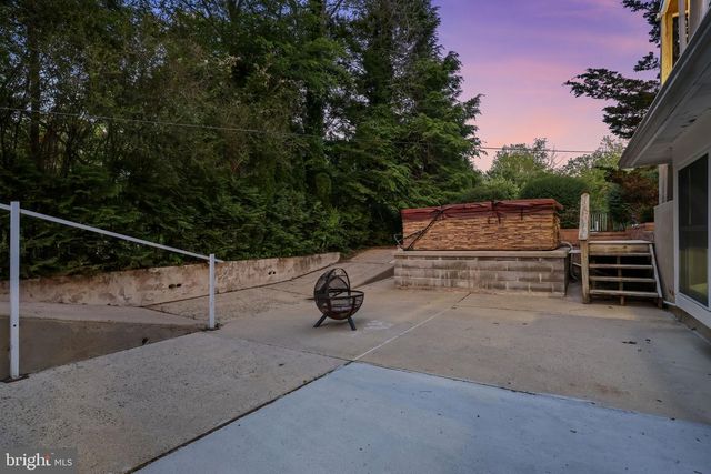 131 FERN RD, Southampton, PA 18966