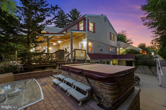 131 FERN RD, Southampton, PA 18966