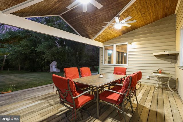 131 FERN RD, Southampton, PA 18966