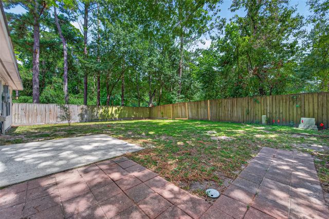 3 Steep Trail Place, Conroe, TX 77385