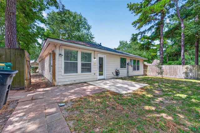 3 Steep Trail Place, Conroe, TX 77385