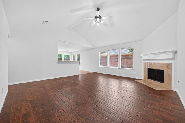 3 Steep Trail Place, Conroe, TX 77385