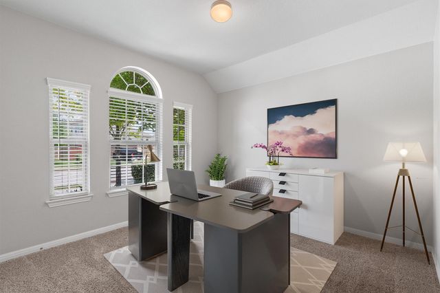708 Hereford LOOP, Hutto, TX 78634