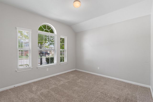 708 Hereford LOOP, Hutto, TX 78634