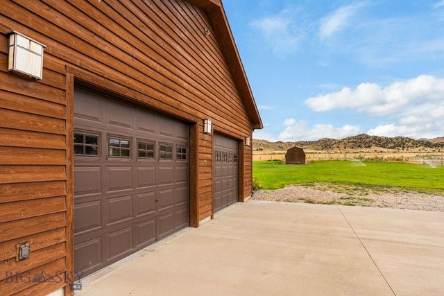 55 Mountain View, Sheridan, MT 59749