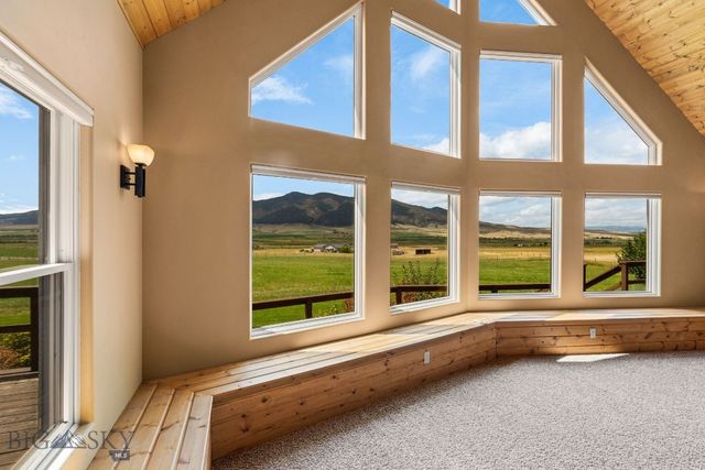 55 Mountain View, Sheridan, MT 59749