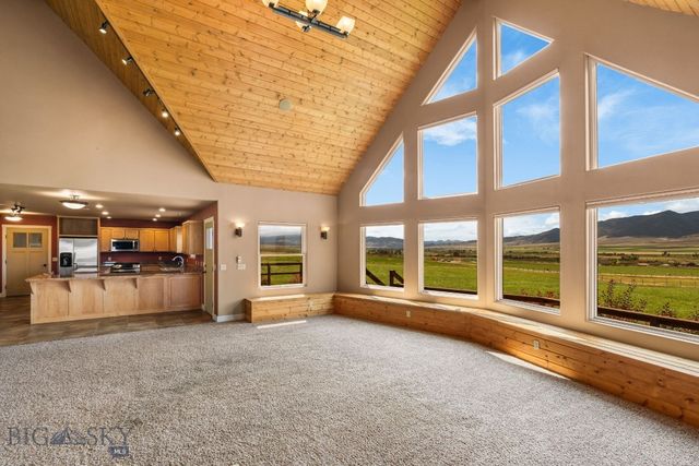 55 Mountain View, Sheridan, MT 59749