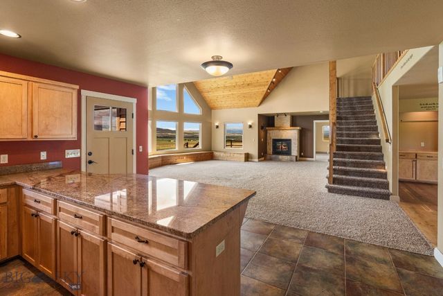 55 Mountain View, Sheridan, MT 59749