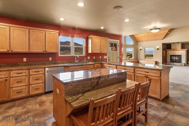 55 Mountain View, Sheridan, MT 59749