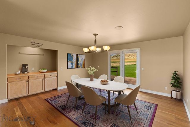 55 Mountain View, Sheridan, MT 59749