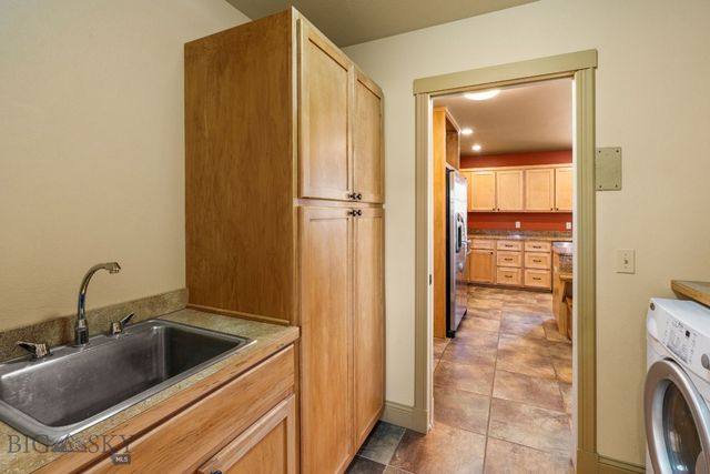 55 Mountain View, Sheridan, MT 59749