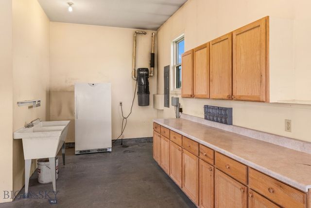 55 Mountain View, Sheridan, MT 59749