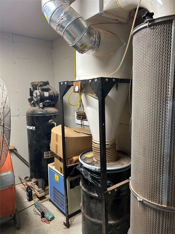 140 Hollis Road, Waxahachie, TX 75167