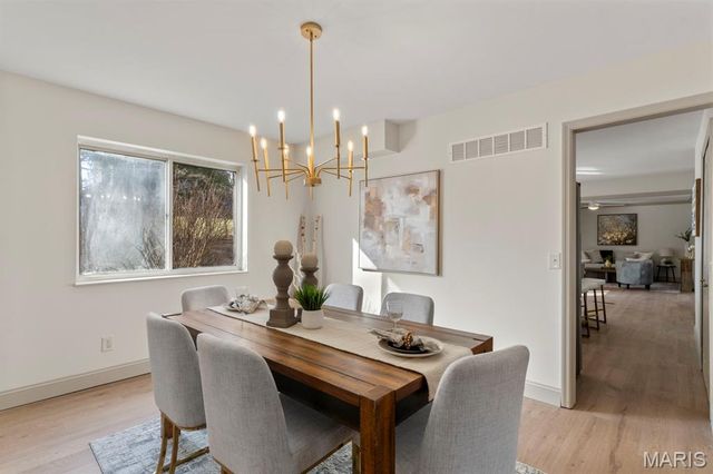 813 Pebblefield Terrace, Manchester, MO 63021