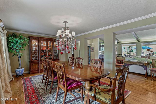 4298 BOY SCOUT Lane, El Paso, TX 79922