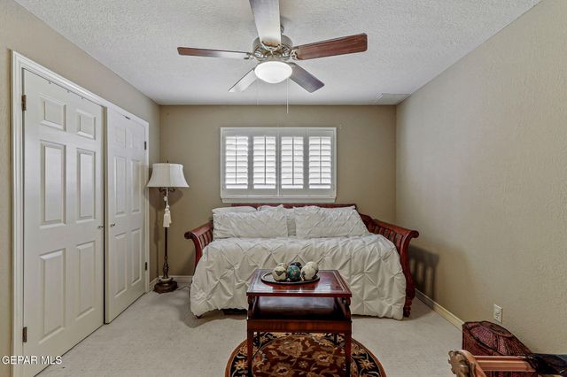 4298 BOY SCOUT Lane, El Paso, TX 79922