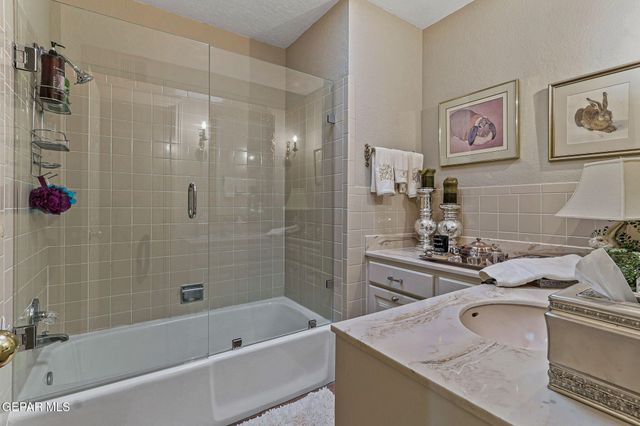 4298 BOY SCOUT Lane, El Paso, TX 79922