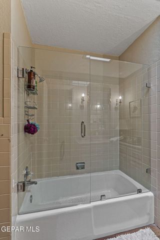 4298 BOY SCOUT Lane, El Paso, TX 79922
