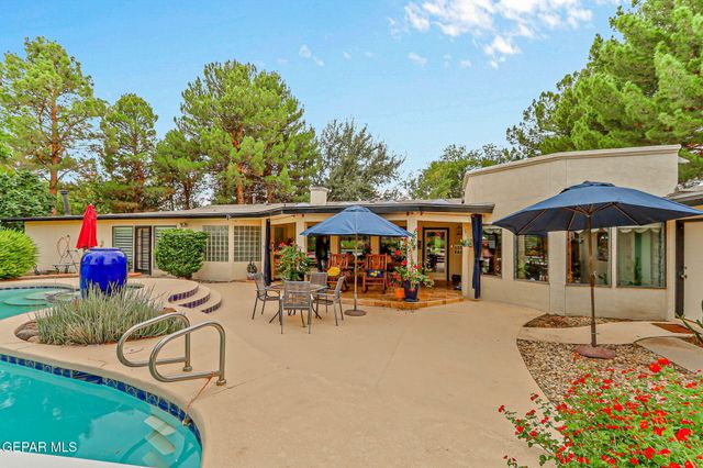4298 BOY SCOUT Lane, El Paso, TX 79922