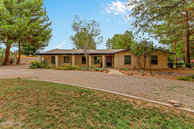 4298 BOY SCOUT Lane, El Paso, TX 79922