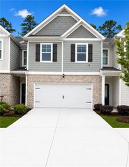 1717 Hillview Lane, Lithonia, GA 30058