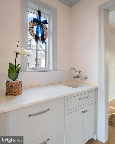 313 WASHINGTON ST, Annapolis, MD 21403
