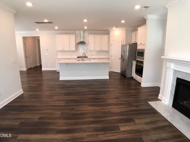 313 Ivy Arbor Way, Holly Springs, NC 27540