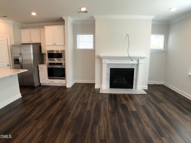 313 Ivy Arbor Way, Holly Springs, NC 27540