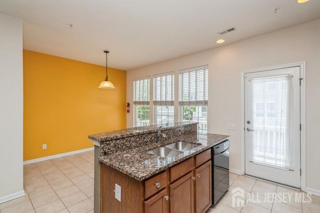 2204 leia Lane, Highland Park, NJ 08904