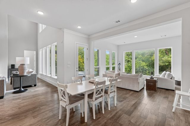 42 N Waterbridge Drive, The Woodlands, TX 77375
